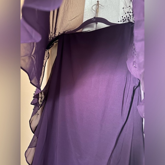 NWOT XSCAPE Purple Stretch Embellished Cape Overlay Sleeveless Dress; women’s 8 - Picture 10 of 11